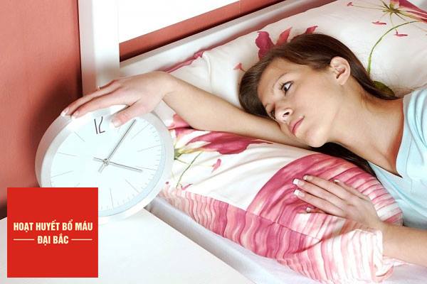 Huyết áp thấp gây khó ngủ