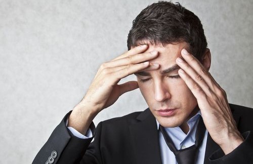 Nguyên nhân dẫn đến đau nửa đầu bên phải