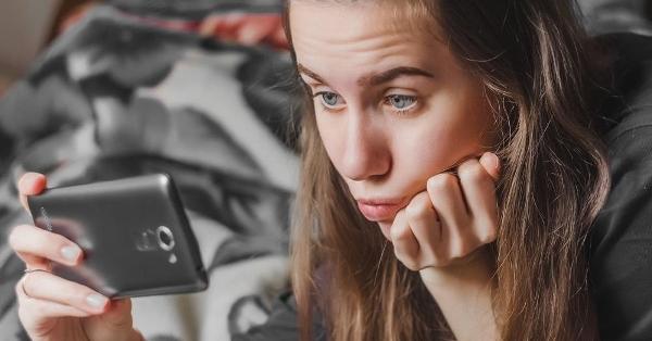 Làm gì để hết chứng mất ngủ ở tuổi dậy thì?