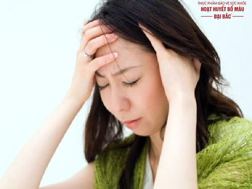 Bị đau đầu sau gáy là triệu chứng gì