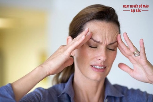 Hội chứng đau đầu kinh niên là gì