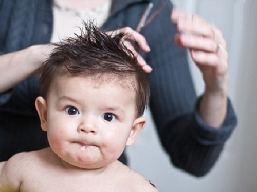 Nguyên nhân tóc bạc sớm ở trẻ em