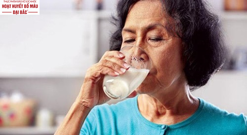 Sữa dinh dưỡng cho người cao tuổi