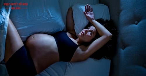 khó ngủ khi mang thai